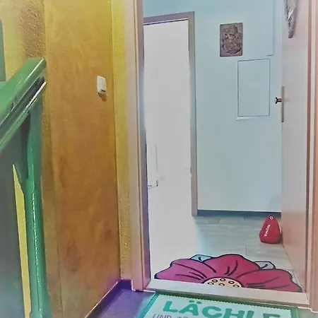Gaestequartier Turmblick Ruhig Aber Zentral Mit Garten In Der Altstadt Von Anhalt Apartment *